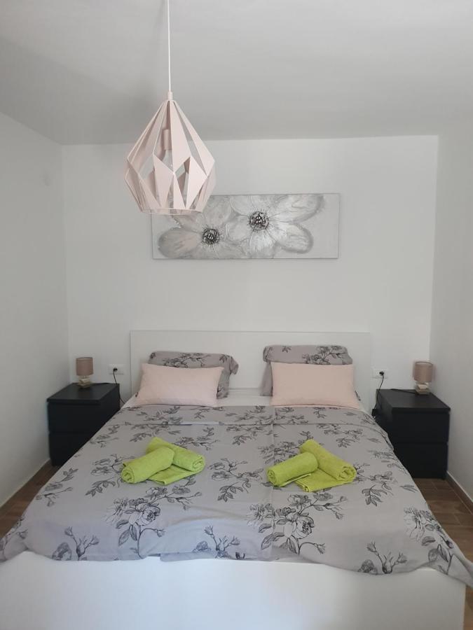 Apartment Manu Пула Екстер'єр фото